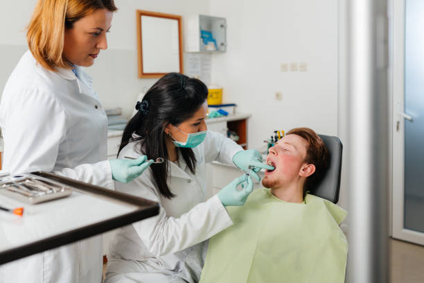 Best Emergency Treatment for Dental Infections or Abscesses in La Harpe, IL